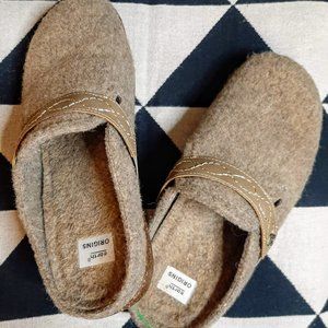 Women's Earth Origins Janet Clog